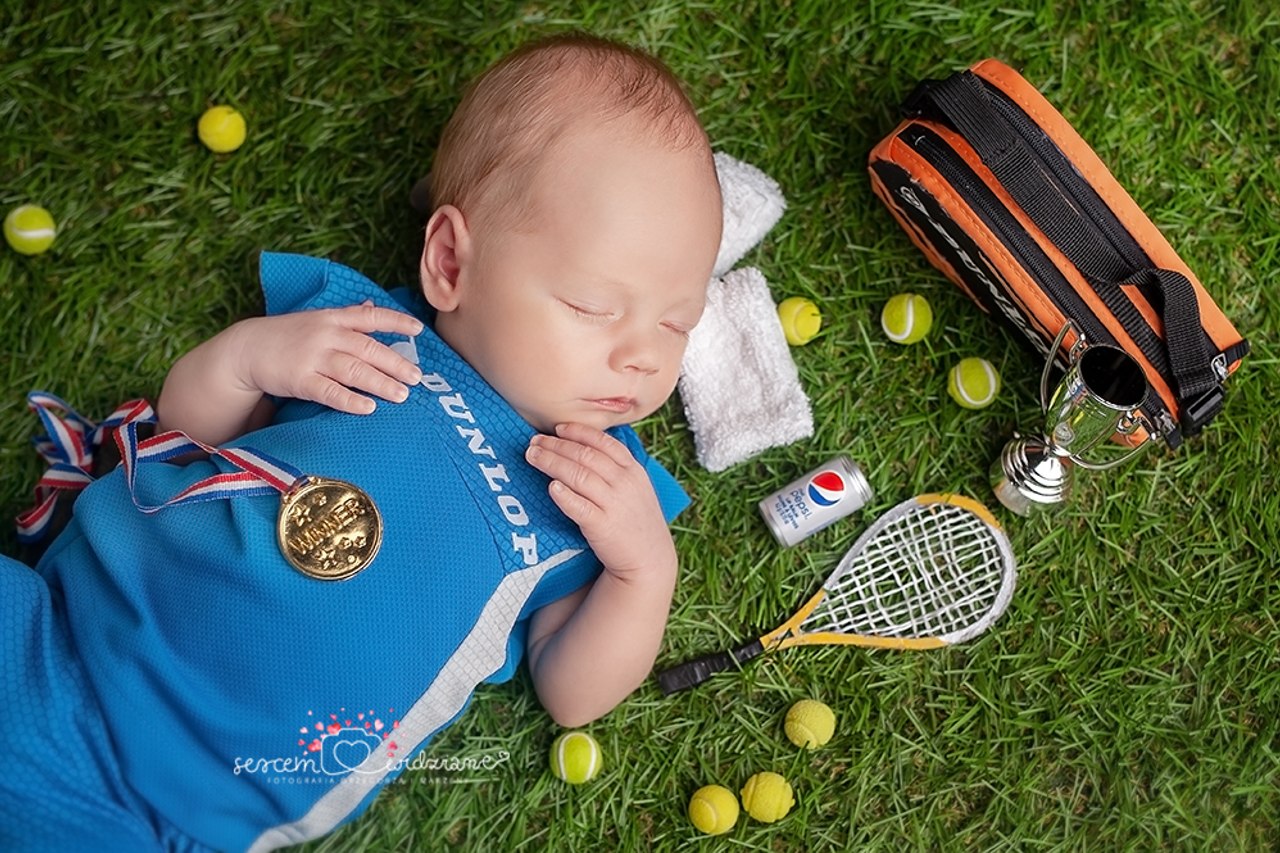 noworodek Tenis ziemny sesja zdjęciowa