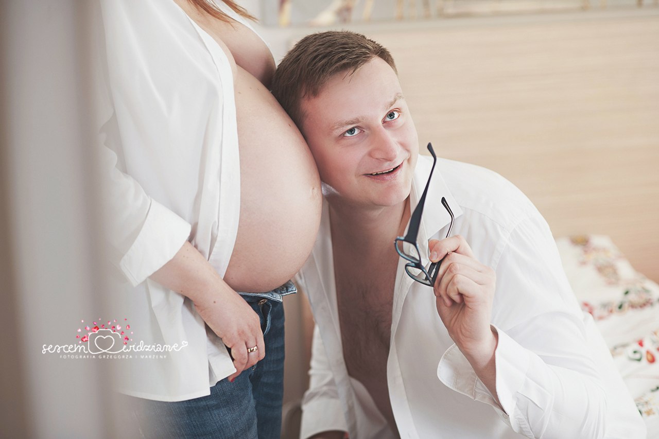 śmieszna sesja ciążowa
