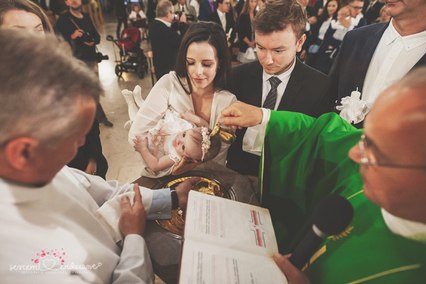 zdjęcie z chrztu w Kościele na Mokotowie