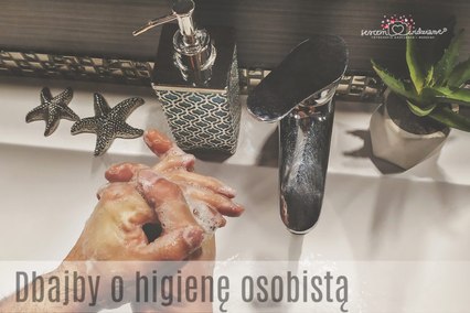 mycie rąk przed sesją zdjęciową