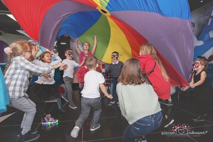 reportaż z pierwszych urodzin