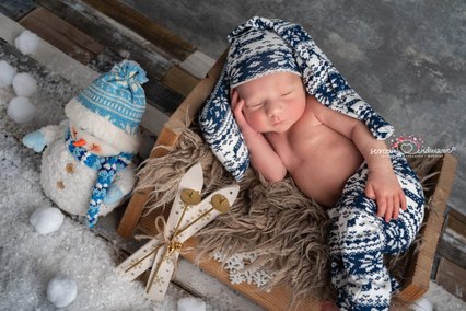 sesja noworodkowa w zimie w domu