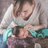 Marzena fotograf noworodkowy usypia chłopczyka