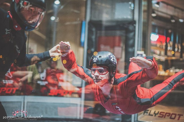 fotograf ślubny w powietrzu