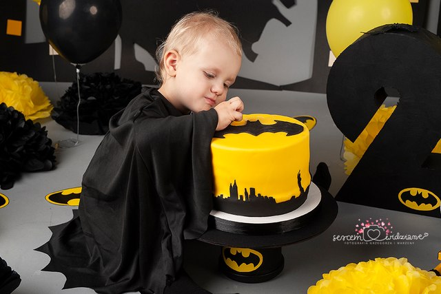 Batman na sesji na roczek