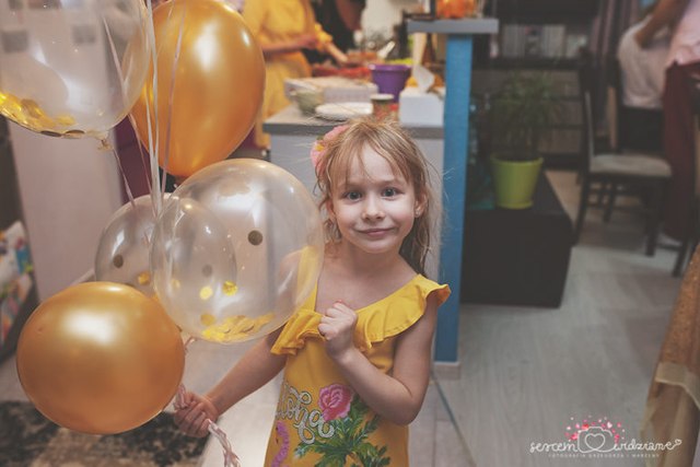 zdjęcie urodzinowe na sześć lat