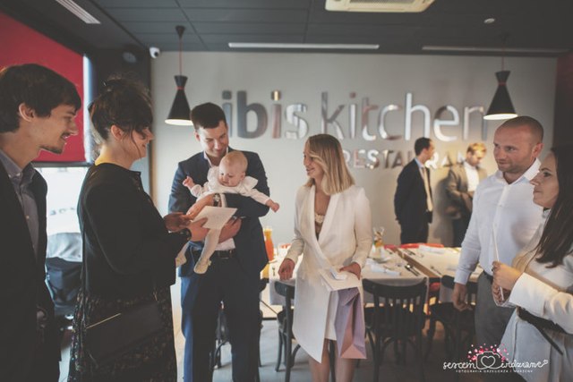 hotel ibis chrzest