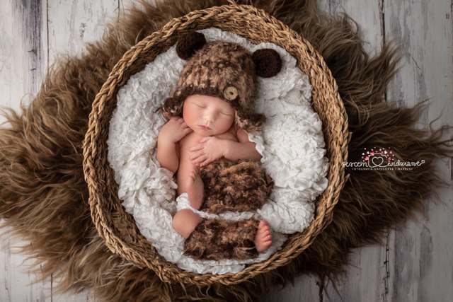 propozycja sesji zdjęciowej dla noworodka