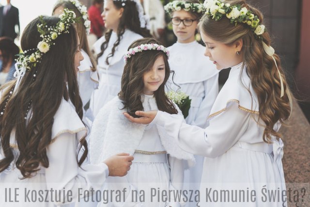 ceny fotografów komunijnych i dziewczynki z komunii na zdjęciu